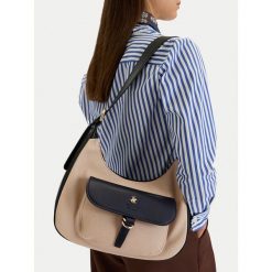 Torebka Beverly Hills Polo Club. Czarne torebki klasyczne damskie Beverly Hills Polo Club, bez wzorów, bez dodatków. Za 229.99 zł.