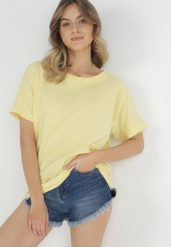 Żółty T-shirt Ammi. Żółte t-shirty damskie Born2be, s, bez wzorów, z bawełny, bez kołnierzyka. Za 29.99 zł.