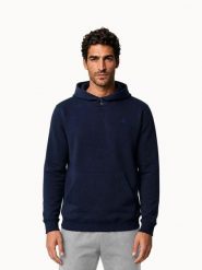 Bluza z kapturem Le Coq Sportif Essentiels T/T N°1. Niebieskie bluzy sportowe męskie Le Coq Sportif, bez wzorów, z dresówki, casualowe, bez kołnierzyka, bez ramiączek. Za 453.50 zł.