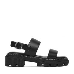 Sandały DeeZee. Czarne sandały damskie DeeZee, bez wzorów, bez obcasa, na płaskiej podeszwie. Za 139.99 zł.