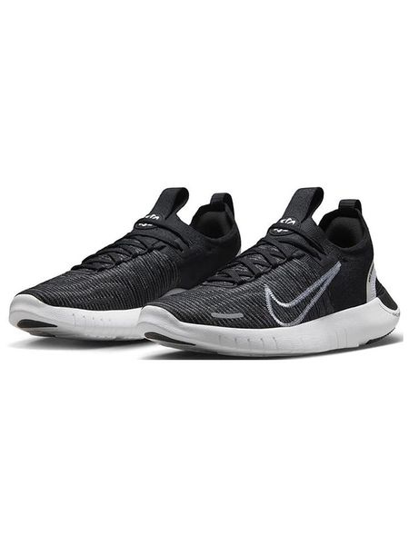 Nike Sportswear Buty "Flyknit" w kolorze czarnym do biegania rozmiar: 38,5. Czarne obuwie do biegania damskie Nike Sportswear. Za 340.99 zł.