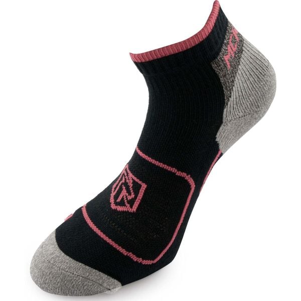 Skarpetki McKees Fuchsia 36-38 z Miękkiej Bawełny dla Kobiet. Czerwone skarpetki damskie ZEAGLE, bez wzorów, z bawełny. Za 56.36 zł.