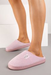 Różowe Płaskie Welurowe Kapcie Vices Cleiona. Czerwone kapcie damskie Born2be, z jeansu. Za 19.99 zł.