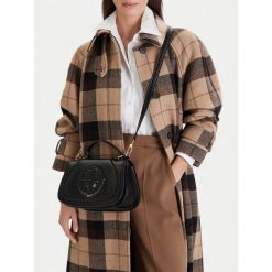 Torebka Beverly Hills Polo Club. Czarne torebki klasyczne damskie Beverly Hills Polo Club, bez wzorów, bez dodatków. Za 169.99 zł.