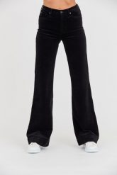 7 FOR ALL MANKIND Czarne spodnie Modern Dojo Velvet. Czarne spodnie materiałowe damskie 7 FOR ALL MANKIND, bez wzorów. W wyprzedaży za 599.99 zł.