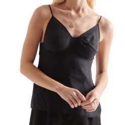 Koszulka turystyczna damska SuperDry Cupro Cami Top Top. Czarne bluzki sportowe damskie Superdry., m, bez wzorów, z wiskozy, bez ramiączek. Za 134.00 zł.