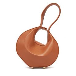 Torebka Patrizia Pepe. Brązowe torebki klasyczne damskie Patrizia Pepe, bez wzorów, bez dodatków. Za 679.99 zł.