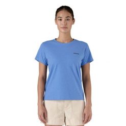Koszulka trekkingowa damska P-6 Logo Responsibili-Tee Women. Niebieskie bluzki sportowe damskie Patagonia, s, bez wzorów, bez ramiączek. Za 199.99 zł.