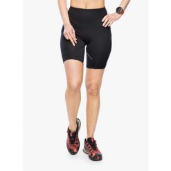 Spodenki damskie Super.natural Alpine Active Short. Czarne szorty damskie Super.natural, bez wzorów, sportowe. Za 193.99 zł.