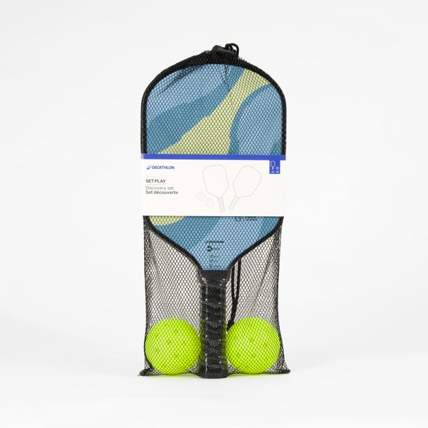 Zestaw do pickleballa Play 2 rakiety, 2 piłki i siateczkowa torba. Niebieskie torebki klasyczne damskie Decathlon, bez wzorów, z materiału, bez dodatków. Za 179.99 zł.