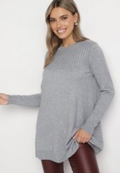 Szary Długi Sweter o Luźnym Fasonie Argaria. Szare swetry klasyczne damskie Born2be, na jesień, bez kołnierzyka. Za 74.99 zł.