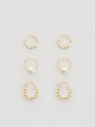 Kolczyki 3 pack - biały. Białe kolczyki damskie Reserved. Za 39.99 zł.