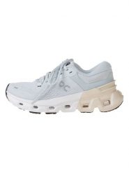 ON RUNNING Buty "Cloudflyer 5" w kolorze błękitnym do biegania rozmiar: 37,5. Niebieskie obuwie do biegania damskie On Running. Za 480.90 zł.