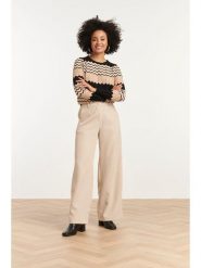 Smashed Lemon Spodnie w kolorze beżowym rozmiar: 3XL. Brązowe spodnie materiałowe damskie Smashed Lemon, bez wzorów, z materiału. Za 104.99 zł.