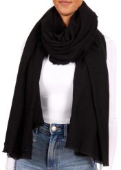 X2 Szalik Cashmirillo 100 x 200 cm - gładki wzór - Czarny. Czarne szaliki i kominy damskie X2, na jesień, bez wzorów, z kaszmiru. Za 119.00 zł.