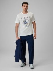 Spodnie casual męskie 4F 4FRSS26TTROM1963. Niebieskie spodnie materiałowe męskie 4f, bez wzorów, z bawełny, biznesowe. Za 169.99 zł.