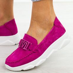 Fuksja skórzane mokasyny damskie Filippo Dp6763/25. Czerwone mokasyny damskie Filippo, z jeansu. Za 189.00 zł.