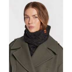 Komin Buff. Czarne szaliki i kominy damskie Buff, na zimę, bez wzorów. Za 179.99 zł.