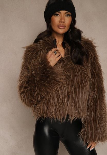 Brązowa Kurtka Futerko z Kapturem i Zapięciem na Suwak Zetora. Brązowe kurtki damskie Renee, m, bez wzorów, z futra, z kapturem. Za 239.99 zł.