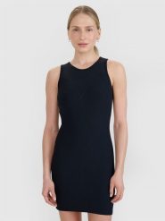 4F Sukienka mini z prążkowanej dzianiny damska - czarna XS. Czarne sukienki damskie 4f, na co dzień, uniwersalny, bez wzorów, z dzianiny, eleganckie, bez kołnierzyka, bez ramiączek, maxi, dopasowane. Za 129.99 zł.