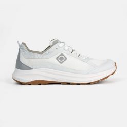 Buty wielofunkcyjne ONIX – wygoda, przyczepność i wszechstronność na przygody na. Białe buty trekkingowe męskie IZAS, z materiału, bez zapięcia, trekkingowe. Za 279.99 zł.