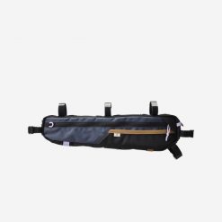 Torba rowerowa do bikepackingu Riverside ADVT 500 na ramę Half-Frame 2,5 l. Fioletowe torebki klasyczne damskie RIVERSIDE, bez wzorów, bez dodatków. Za 149.99 zł.