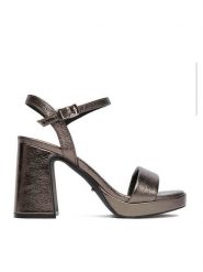 DeeZee Sandały CEO-SS22-049 Srebrny. Szare sandały damskie DeeZee, bez wzorów, z materiału, bez obcasa, na słupku. Za 159.99 zł.