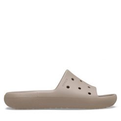 Klapki Crocs. Brązowe klapki damskie Crocs, bez wzorów, bez obcasa. Za 139.99 zł.