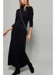 Milan Kiss Sukienka w kolorze czarnym rozmiar: XL. Czarne sukienki damskie Milan Kiss, na co dzień, xl, bez wzorów, bez kołnierzyka, bez ramiączek, maxi, proste. Za 126.99 zł.