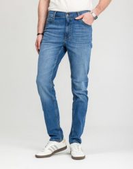Męskie Spodnie Jeansowe Mustang Style Tramper Tapered Denim Blue 1018016 5000 623. Niebieskie spodnie materiałowe męskie Mustang, bez wzorów, z denimu. Za 189.99 zł.