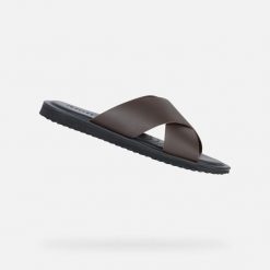 Sandały Geox Erice. Brązowe sandały męskie Geox, ze skóry, bez zapięcia. Za 348.00 zł.