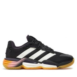 Buty halowe adidas. Czarne buty sportowe na co dzień damskie Adidas, bez wzorów. Za 599.99 zł.