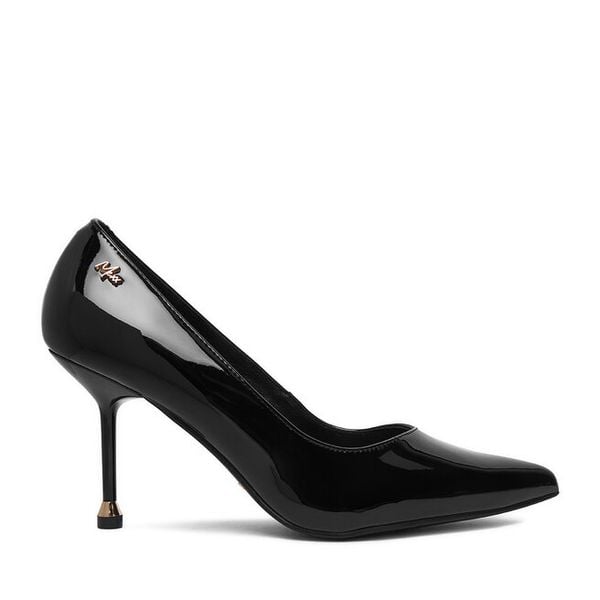 Szpilki MEXX. Czarne szpilki Mexx, bez wzorów, bez obcasa. Za 329.99 zł.