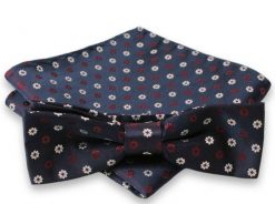 Granatowa Mucha w Drobne Kwiatki + Poszetka, Męska. Niebieskie krawaty i muchy męskie Alties, bez wzorów, eleganckie. Za 54.00 zł.