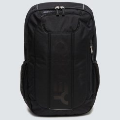 Plecak Turystyczny miejski Oakley Enduro 3.0 20L. Czarne plecaki męskie Oakley, bez wzorów. Za 254.50 zł.