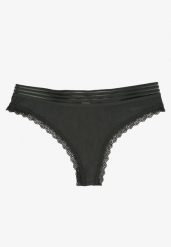 Ciemnozielone Majtki Stringi z Bawełny z Ozdobną Gumką i Koronką Torstia. Zielone stringi damskie Born2be, l, z aplikacjami, z bawełny. Za 4.99 zł.