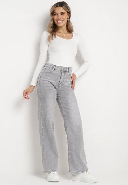 Jasnoszare Jeansy Szerokie z Bawełny z Wyższym Stanem Adrinca. Szare jeansy damskie Born2be. Za 149.99 zł.