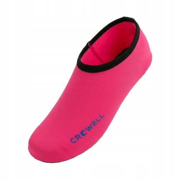 Skarpetki neoprenowe do pływania Crowell. Czerwone skarpetki damskie CROWELL, bez wzorów, z neoprenu. Za 29.99 zł.