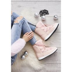 Różowe Śniegowce Snowy Girl. Czerwone śniegowce damskie Born2be, z materiału. Za 99.99 zł.