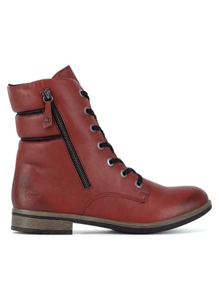 Rieker Trzewiki 72212-35 Czerwony. Czerwone botki damskie Rieker, z materiału, bez obcasa, na płaskiej podeszwie, bez zapięcia. Za 265.99 zł.