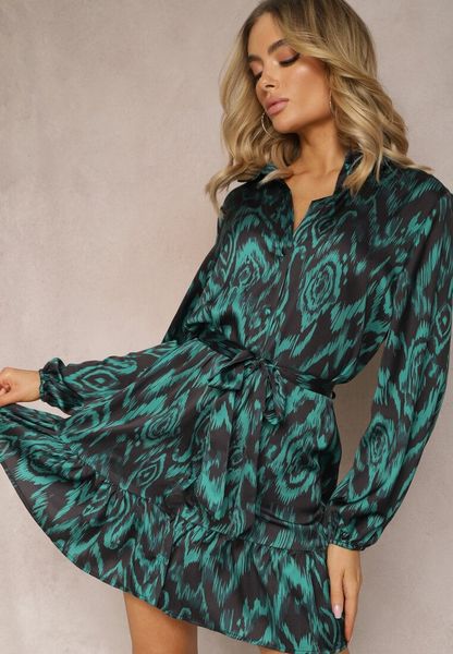 Zielona Sukienka Koszulowa z Wiązanym Paskiem i Falbankami Khristina. Zielone sukienki damskie Renee, do pracy, l, bez wzorów, z materiału, biznesowe, bez kołnierzyka, bez ramiączek, mini, koszulowe. Za 99.99 zł.