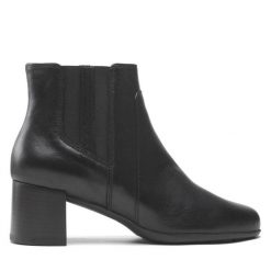 Botki Geox. Czarne botki damskie Geox, bez obcasa, na słupku, bez zapięcia. Za 539.99 zł.