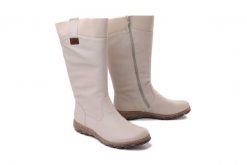 RIEKER Z0151-60 beige, kozaki damskie. Brązowe kozaki damskie Rieker, bez obcasa. Za 379.90 zł.