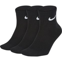 Lekkie Skarpety Do Kostki Unisex Dla Dorosłych (zestaw 3 Sztuk). Czarne skarpetki damskie Nike, bez wzorów. Za 81.99 zł.