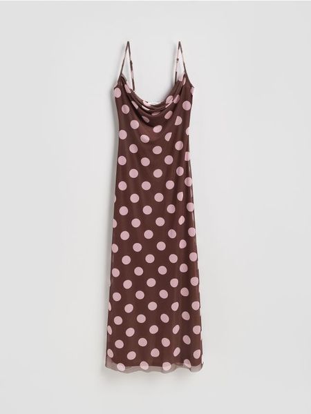 Sukienka w groszki - wielobarwny. Sukienki damskie Reserved, na co dzień, l, bez wzorów, z dzianiny, bez kołnierzyka, bez ramiączek, proste. Za 139.99 zł.