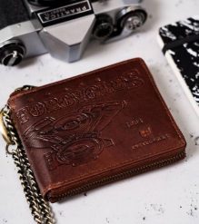 Portfel męski z łańcuchem Peterson brązowy PTN N992C-09-HWM-. Brązowe portfele męskie bez wzorów, ze skóry. Za 94.99 zł.