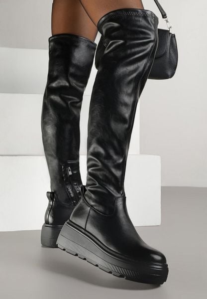 Czarne Kozaki na Platformie w Stylu Tech Gothic Anandria. Czarne kozaki damskie Renee, bez obcasa, na platformie. Za 139.99 zł.