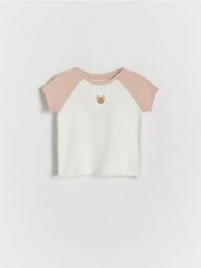 Bawełniany T-shirt z haftem - pastelowy róż. Czerwone koszulki dziewczęce Reserved, m, bez wzorów, z bawełny, bez ramiączek. W wyprzedaży za 17.99 zł.