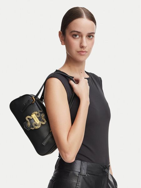Just Cavalli Torebka Iconic Snakes 81RA4BA5 ZSA89 Czarny. Czarne torebki klasyczne damskie Just Cavalli, bez wzorów, bez dodatków. Za 819.99 zł.