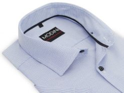 Koszula męska z krótkim rękawem w biało-błękitny wzór DK6. Białe koszule męskie Modini Moda Męska, m, bez wzorów, z bawełny, bez kołnierzyka, bez ramiączek. W wyprzedaży za 148.50 zł.